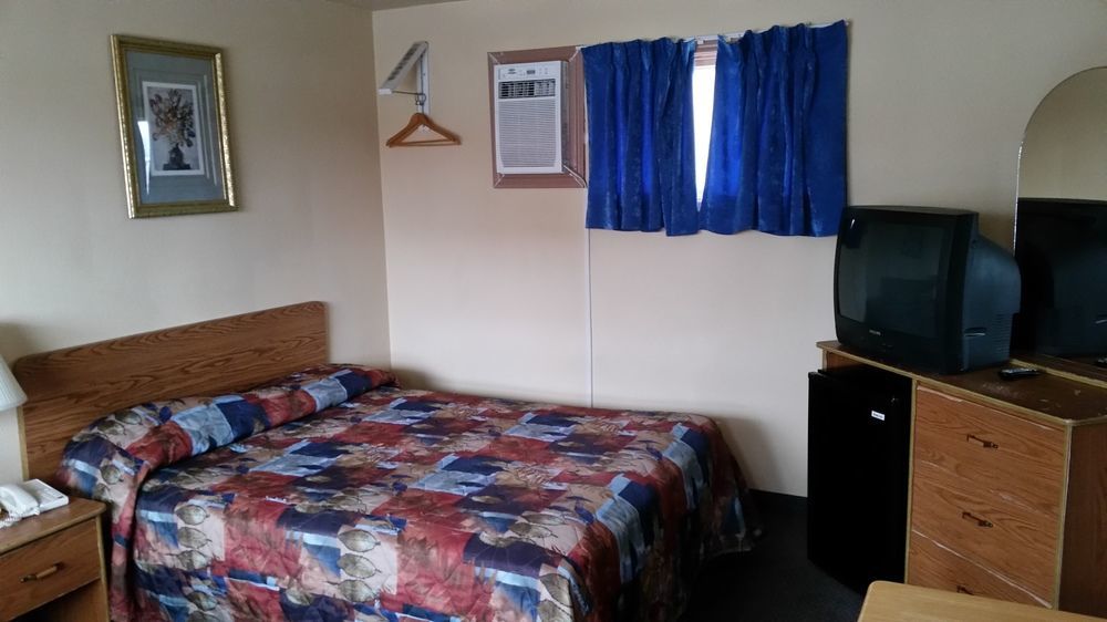 בלוויל Avalon Motel מראה חיצוני תמונה